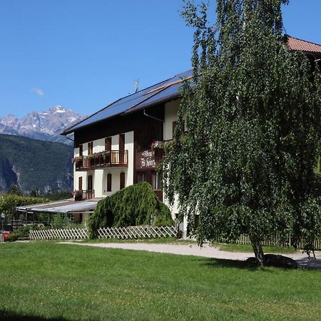 Ai Spiazzi Hotell Mezzocorona Exteriör bild