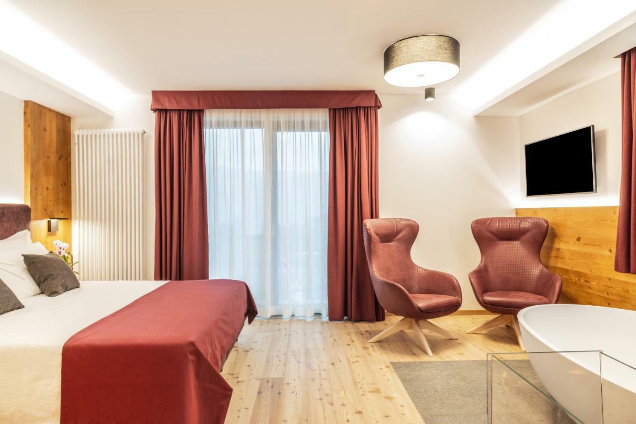 Ai Spiazzi Hotell Mezzocorona Exteriör bild
