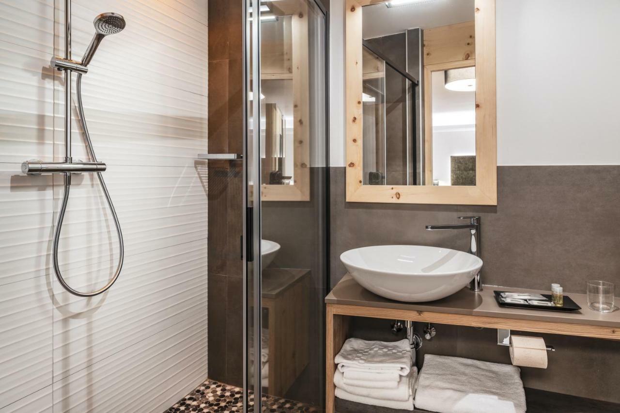 Ai Spiazzi Hotell Mezzocorona Exteriör bild