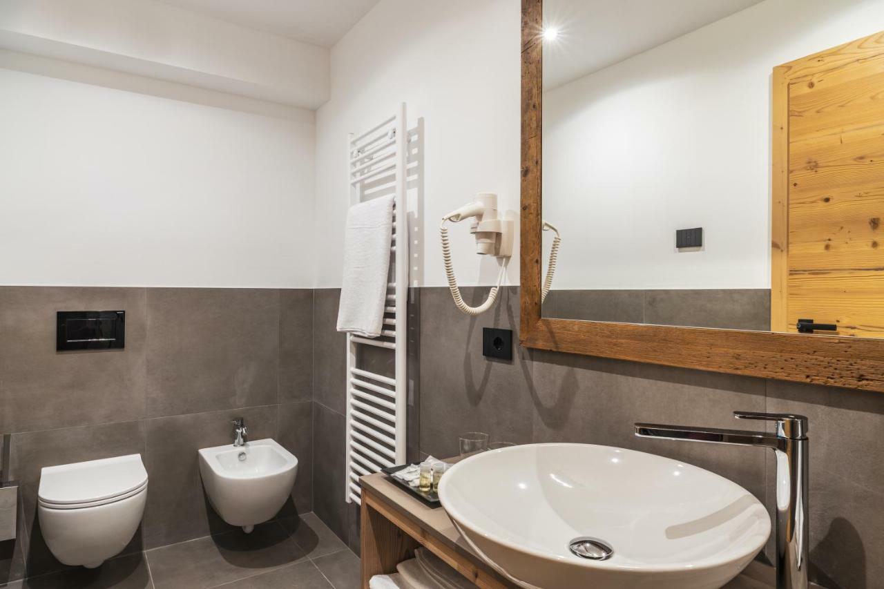Ai Spiazzi Hotell Mezzocorona Exteriör bild
